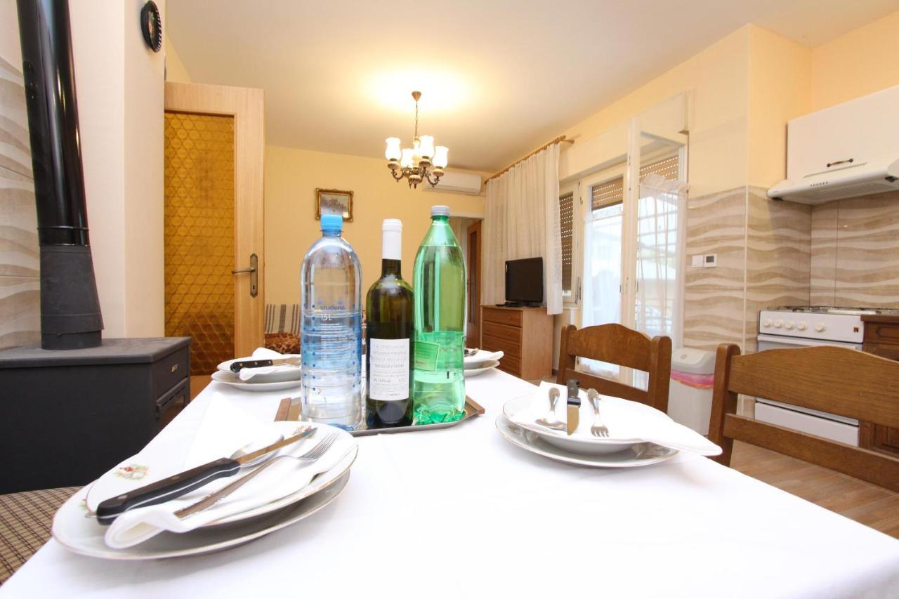 Apartment Oto Pula Extérieur photo